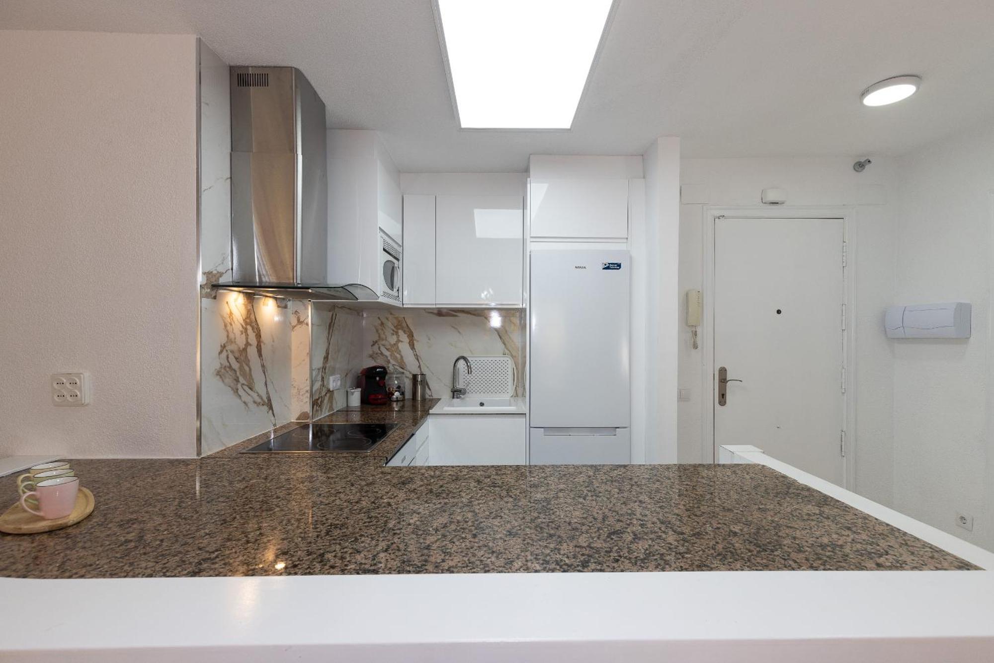 Uhc Michelangelo Apartments サロウ 部屋 写真